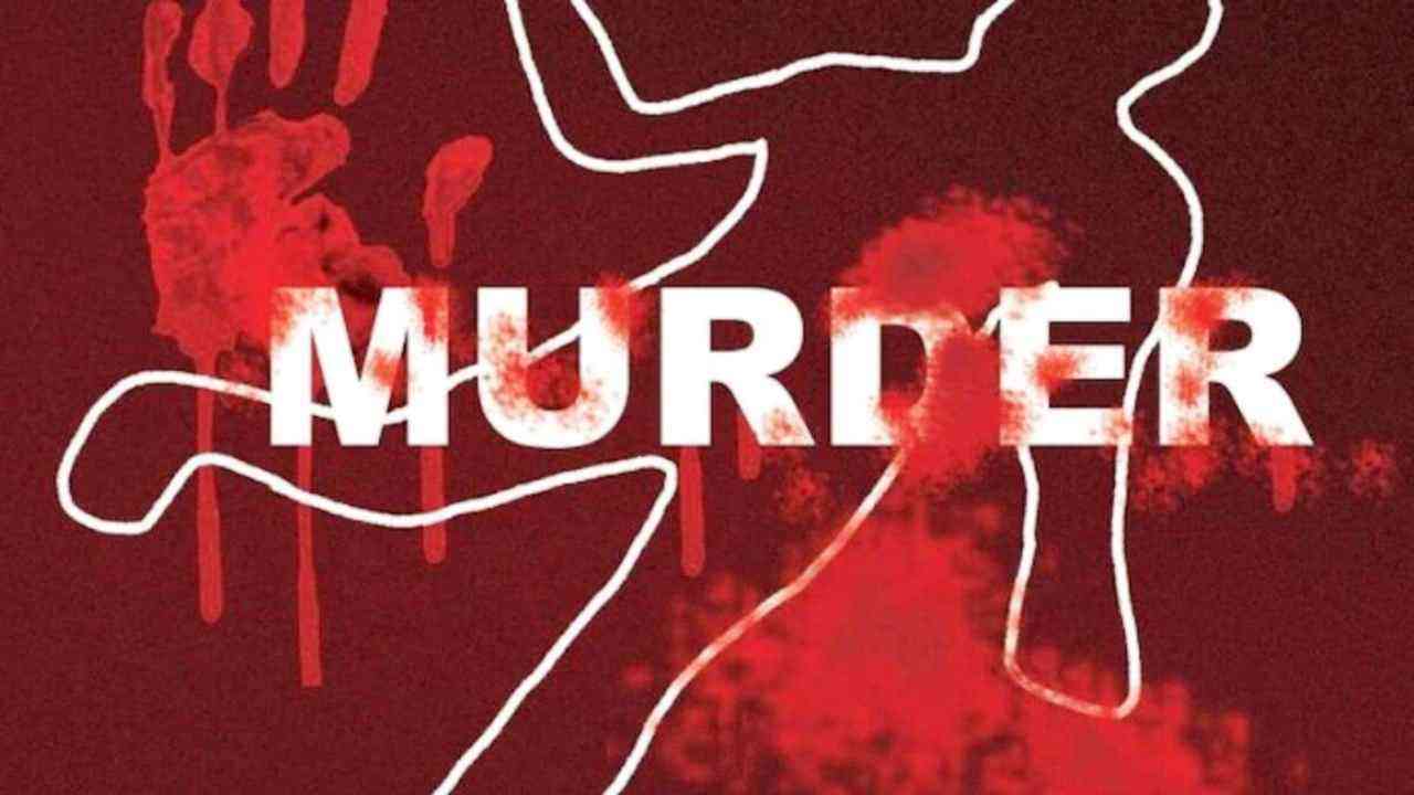 UP Crime : सीतापुर में सनकी युवक ने मां, पत्नी और 3 बच्चों की हत्या, फिर कर ली खुदकुशी, 6 लोगों की मौत से मचा हड़कंप