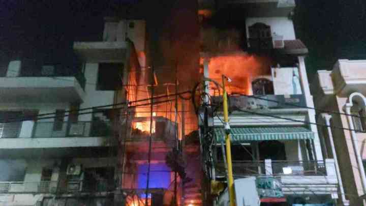 Delhi Fire News: विवेक विहार में बेबी केयर सेंटर में लगी भीषण आग, 7 नवजात शिशुओं की मौत