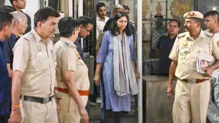 Swati Maliwal Assault Case: स्वाति मालीवाल की आंख, पैर में चोट के निशान, मेडिकल रिपोर्ट में हुआ खुलासा