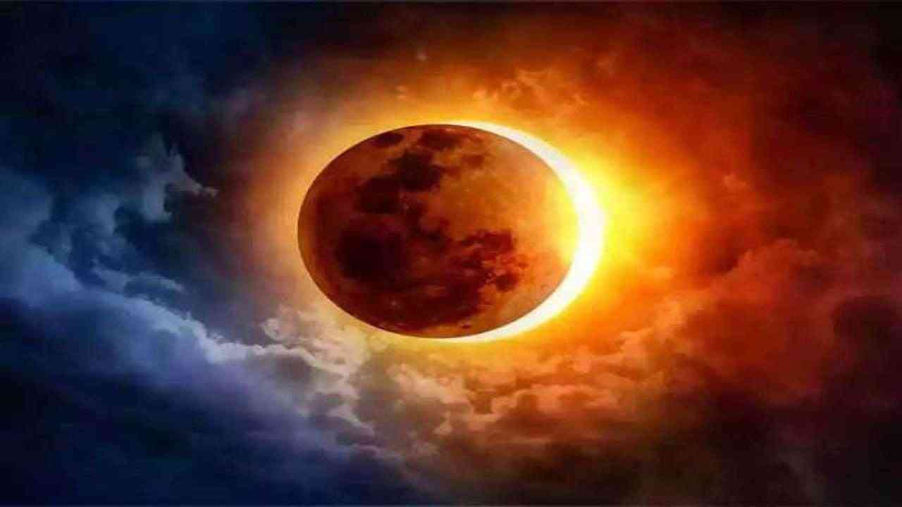 Surya Grahan 2024:  इस दिन लगेगा साल का दूसरा सूर्य ग्रहण? जानें समय और सूतक काल
