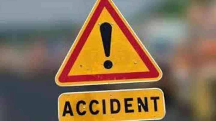 Rajasthan Accident: बीकानेर में बड़ा हादसा, ट्रेलर से टकराई गाड़ी, बच्ची समेत 6 लोगों की मौत