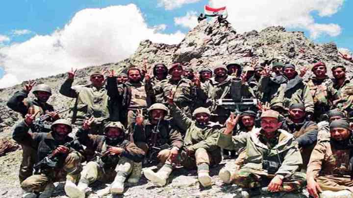 Kargil Vijay Diwas: कब शुरू हुआ था कारगिल वॉर, पढ़ें युद्ध की कहानी