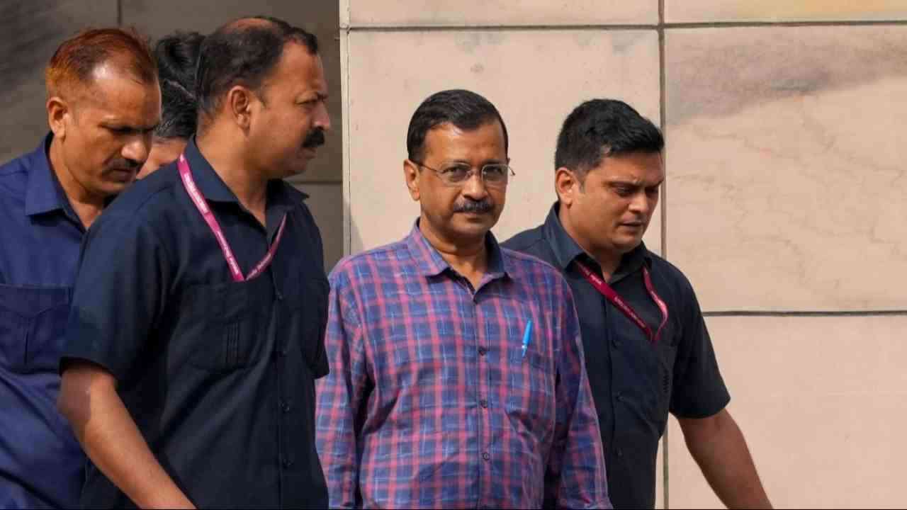 Delhi Excise Policy Case: केजरीवाल की जमानत याचिका पर सुनवाई, दिल्ली HC में सिंघवी ने CBI को घेरा