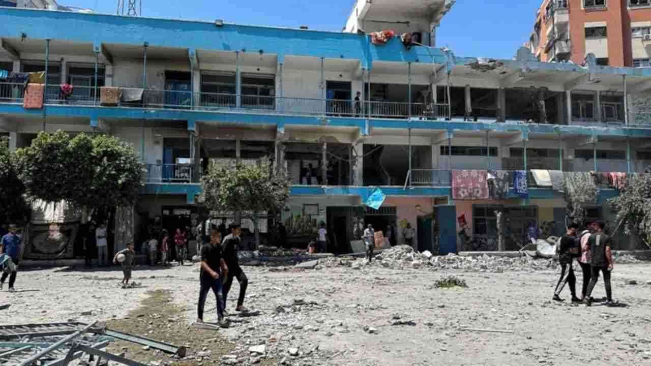 Gaza School Attack: गाजा में स्कूल पर इजरायली हमला, 100 से ज्यादा लोगों की मौत