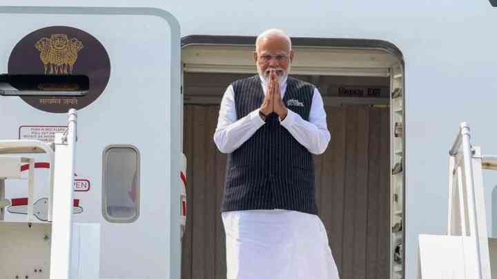 जानिए क्या है ‘Train Force One’ की खासियत ? जिसमें 20 घंटे गुजारेंगे PM मोदी