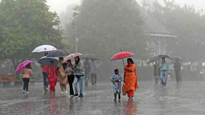 महाराष्ट्र के मुंबई, पालघर, पुणे और अन्य जिलों में भारी बारिश की चेतावनी, ऑरेंज अलर्ट जारी