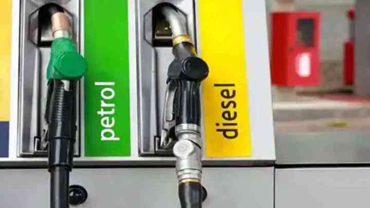 Punjab Petrol-Diesel Price Hike: पंजाब में महंगा हुआ पेट्रोल और डीजल, भगवंत सरकार ने बढ़ाया VAT