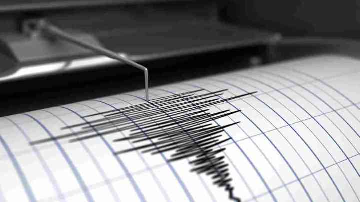 Earthquake: पंजाब समेत दिल्ली-NCR में कांपी धरती, पाकिस्तान में था भूकंप का केंद्र